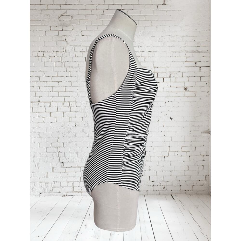 Nip Tuck Womens Beach Sorrento Stripe Joanne Tumm… - image 5